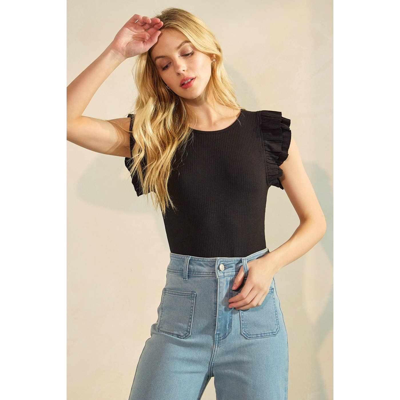 RUFFLE SLEEVE BODYSUIT