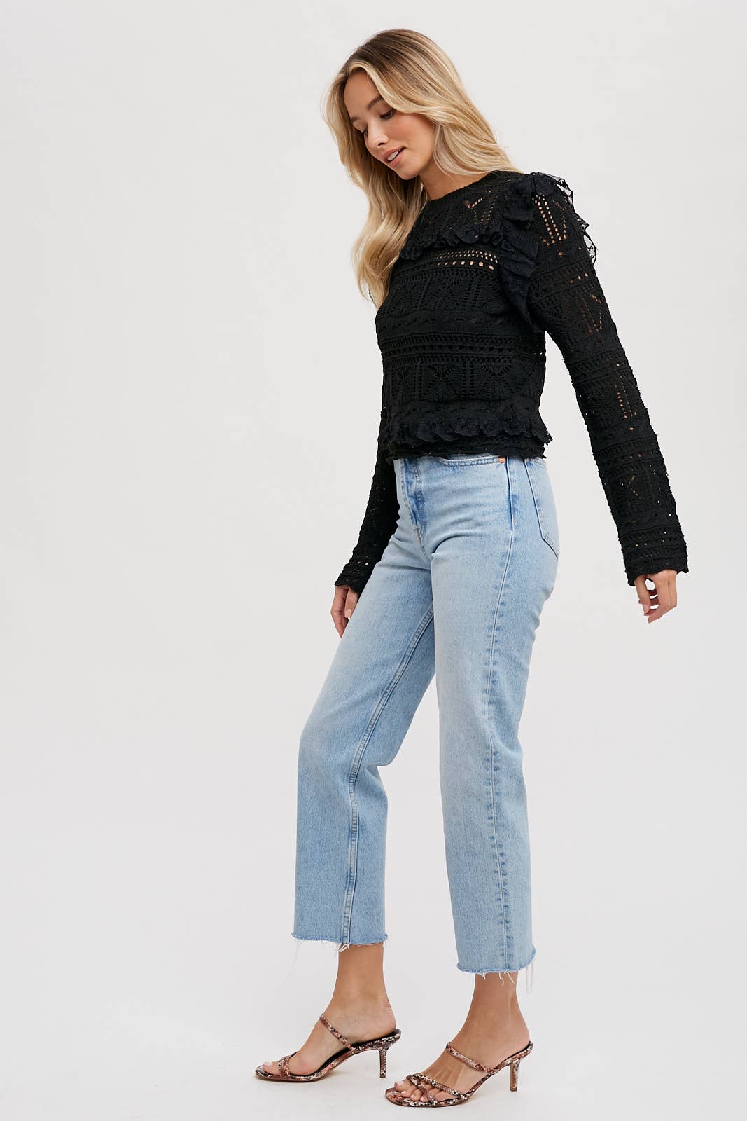 RUFFLE LACE CROCHET TOP