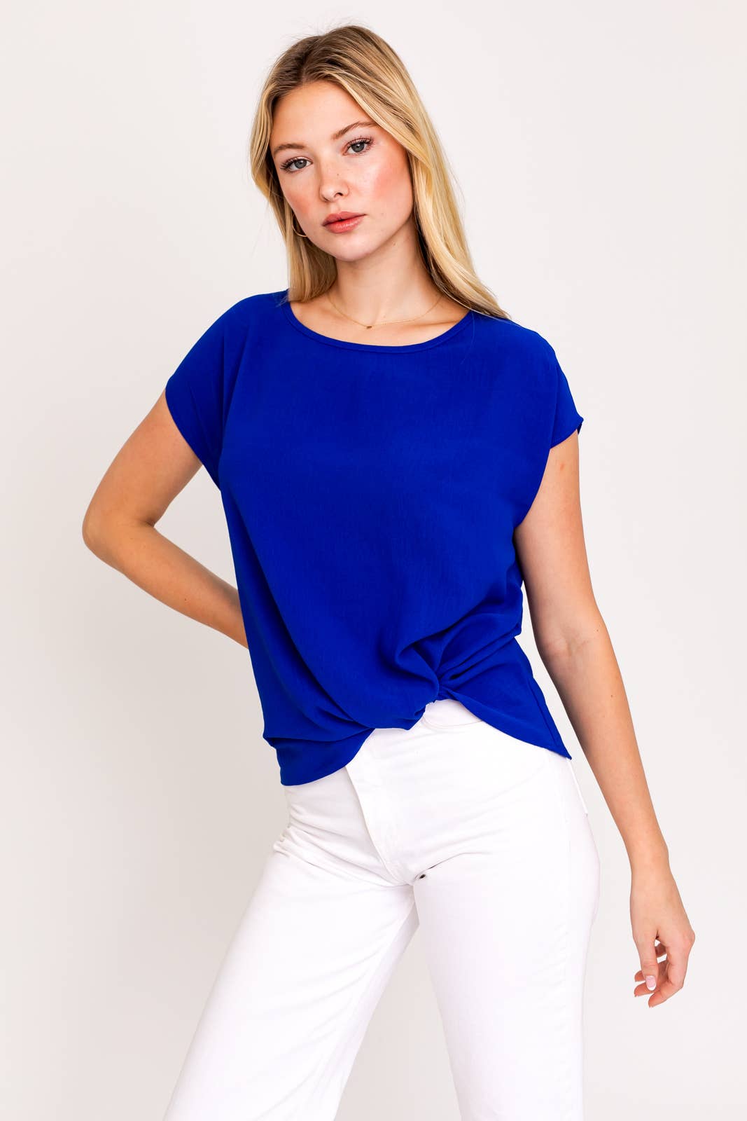 TWIST DETAIL TOP