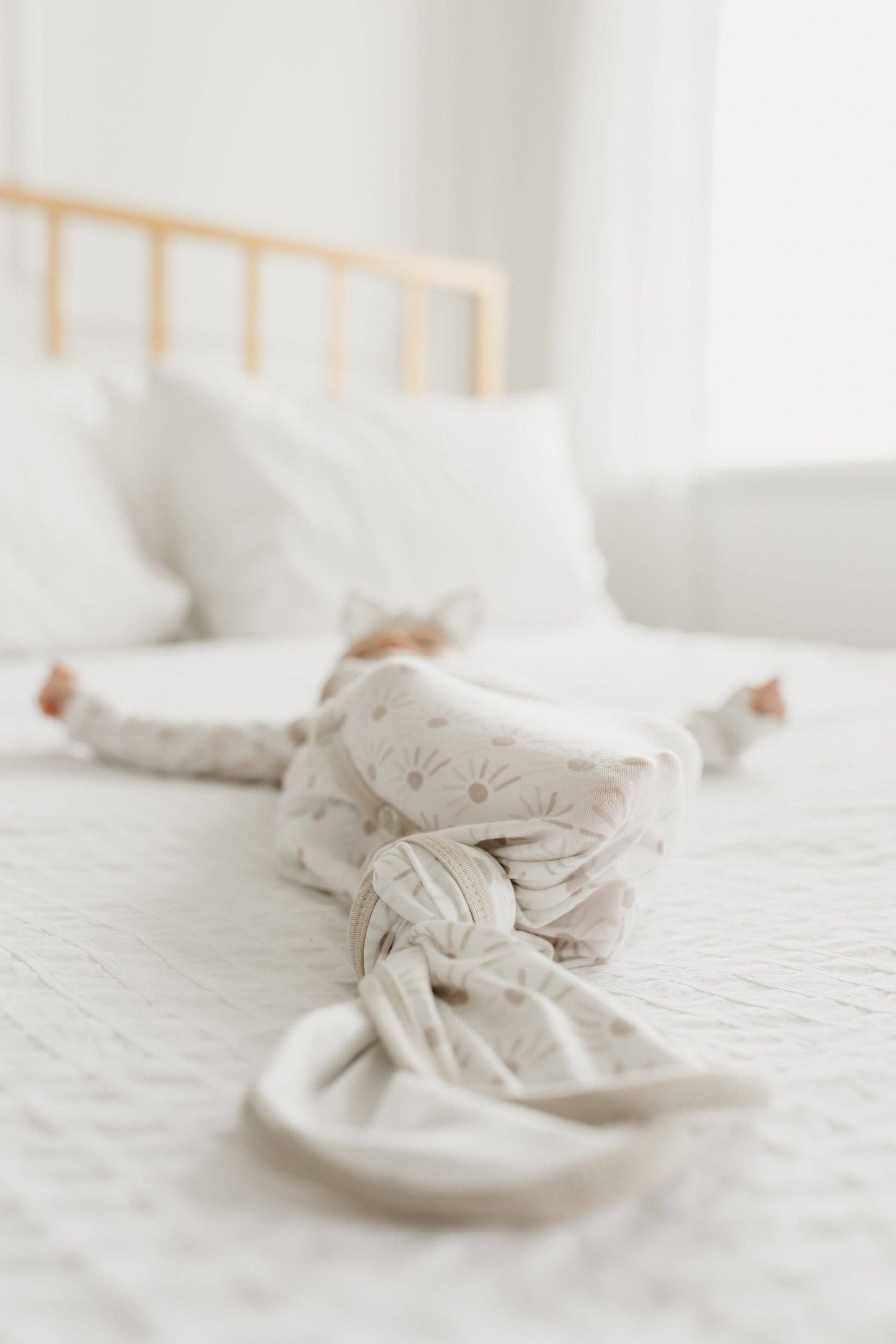 Newborn Knot Gown-Shine