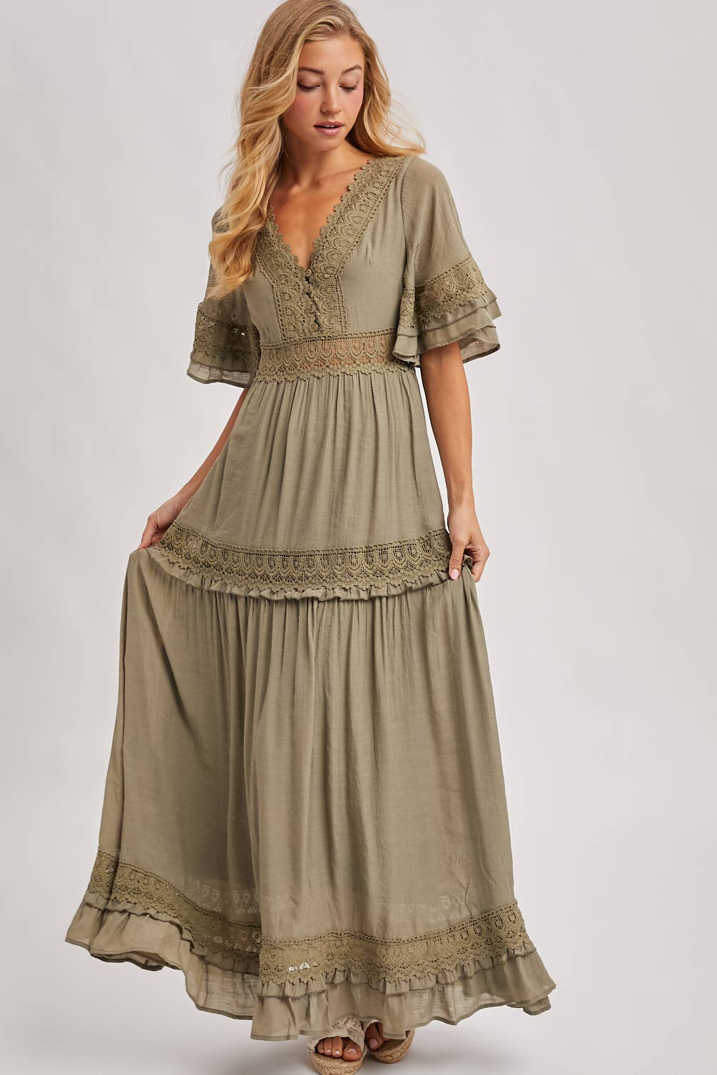 V-NECK LACE TRIM MAXI