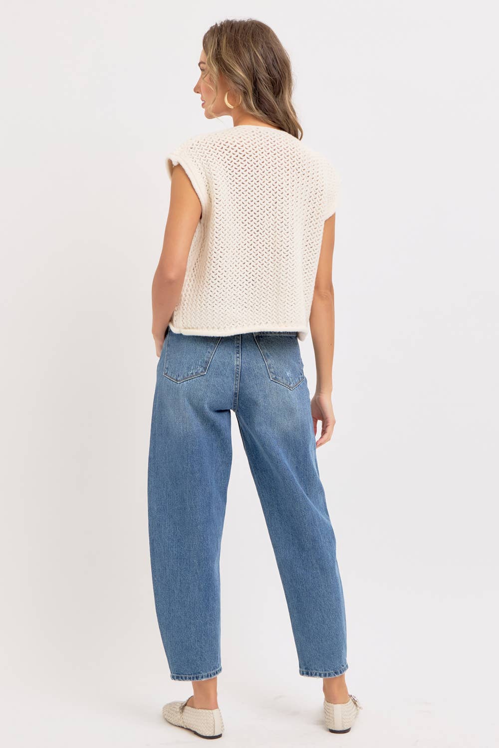 BUTTONED KNIT VEST