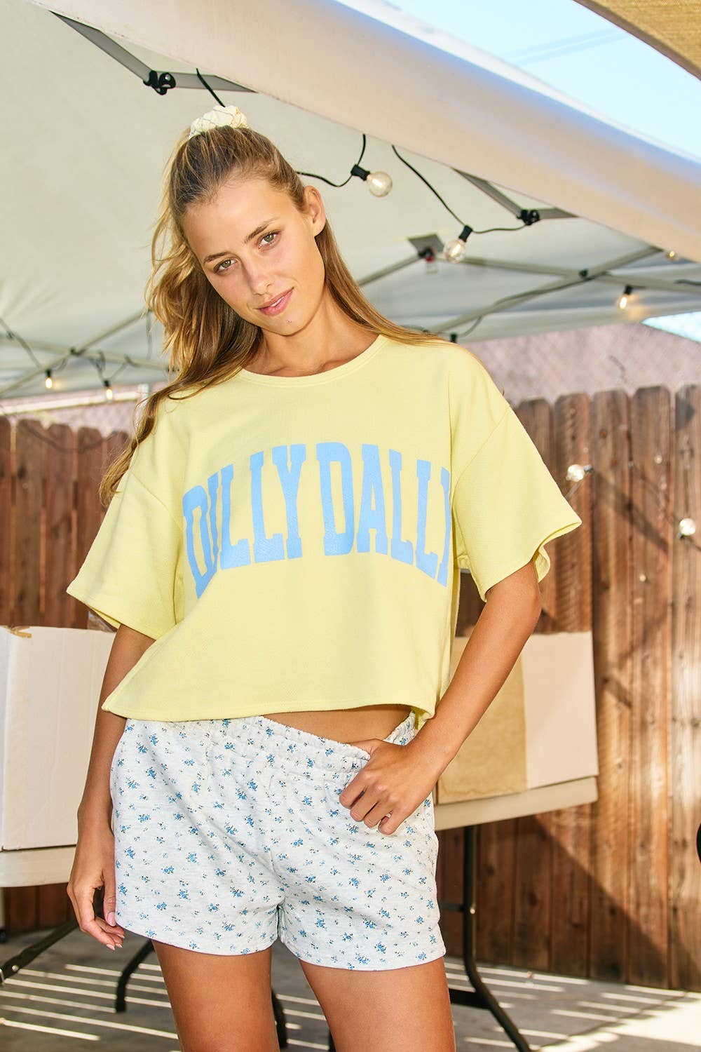 DILLY DALLY Boxy Crop Top