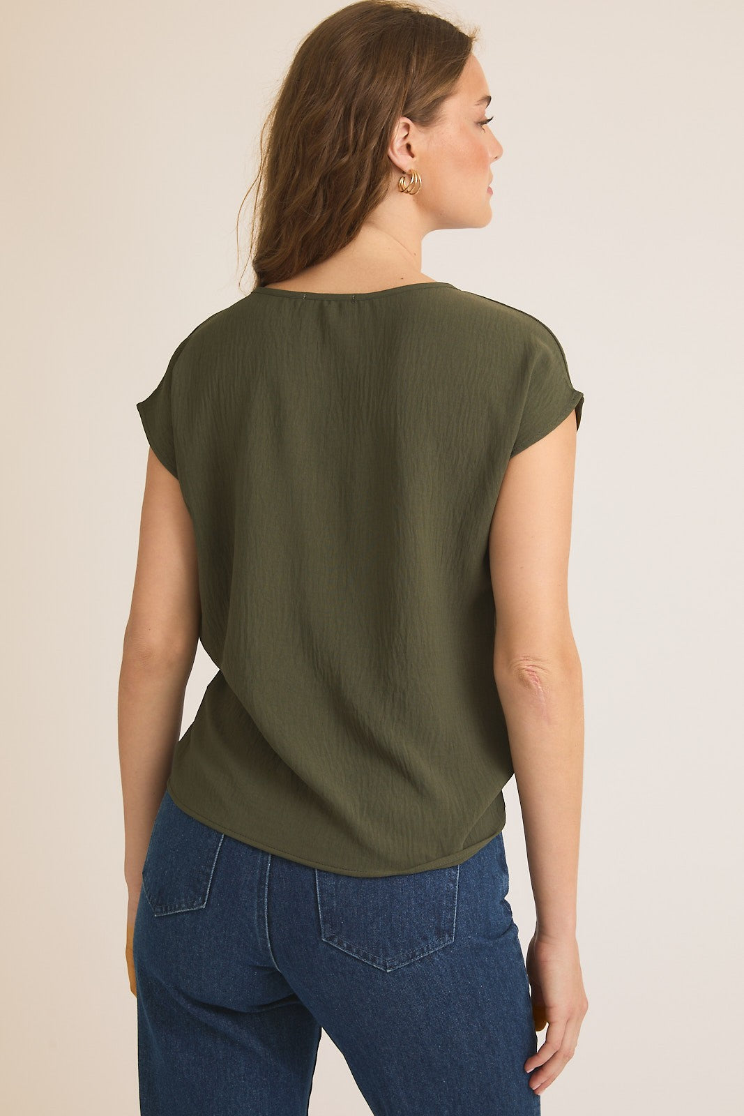 Solid Top w/Knot detail