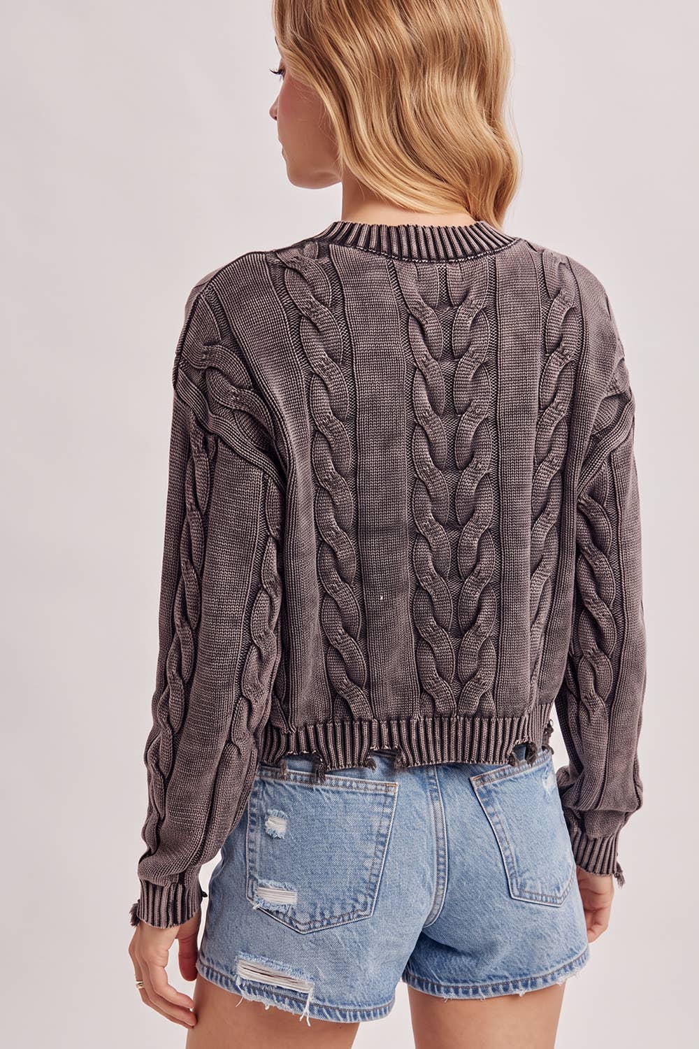 CROPPED CHUNKY SWEATER