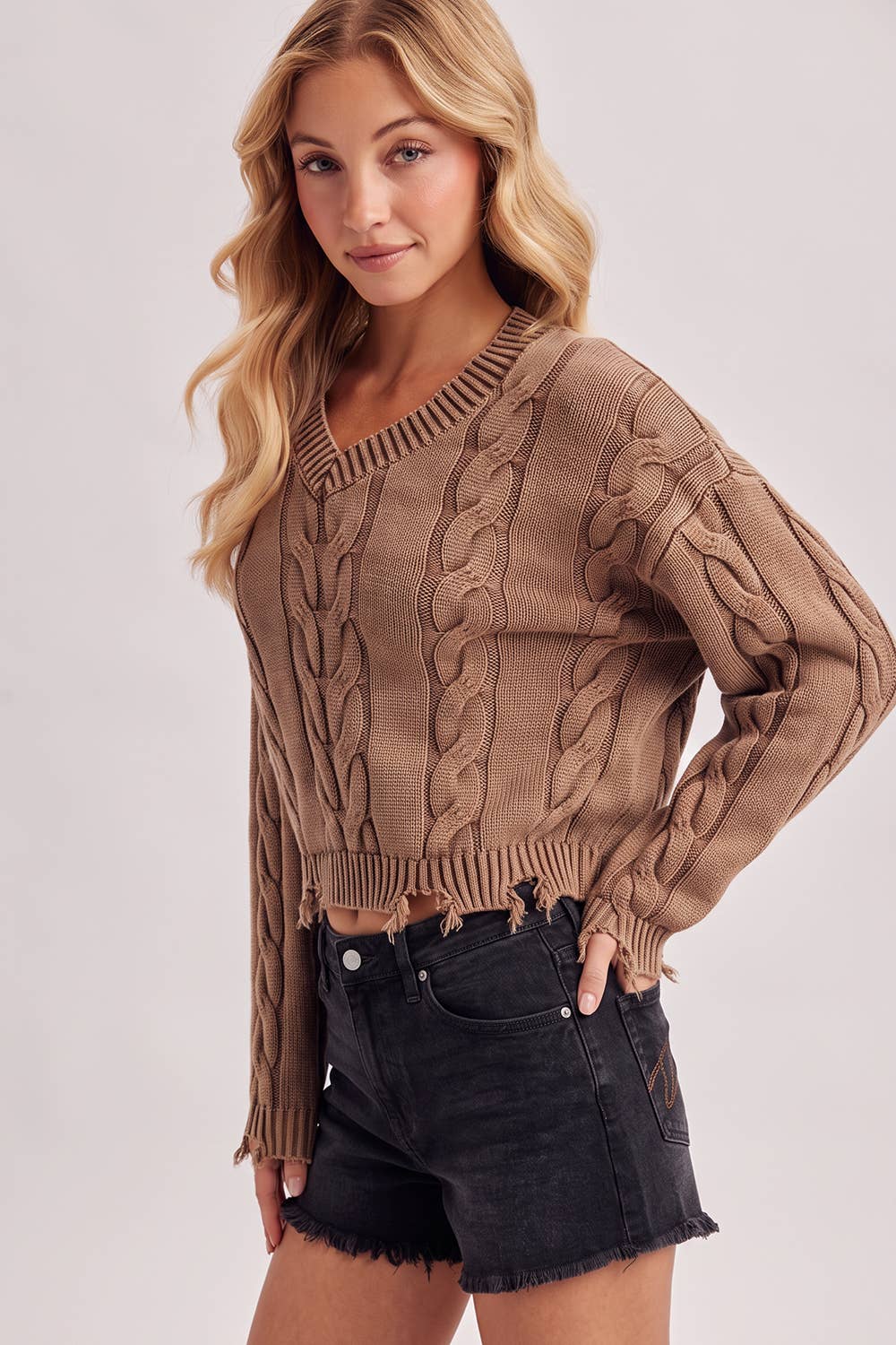 CROPPED CHUNKY SWEATER