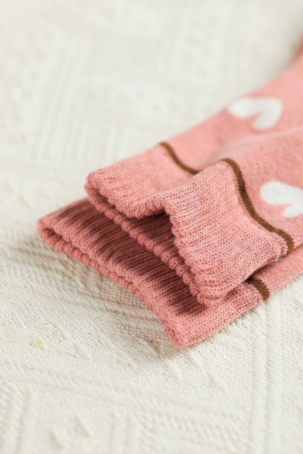 Ribbed Heart Crew Socks