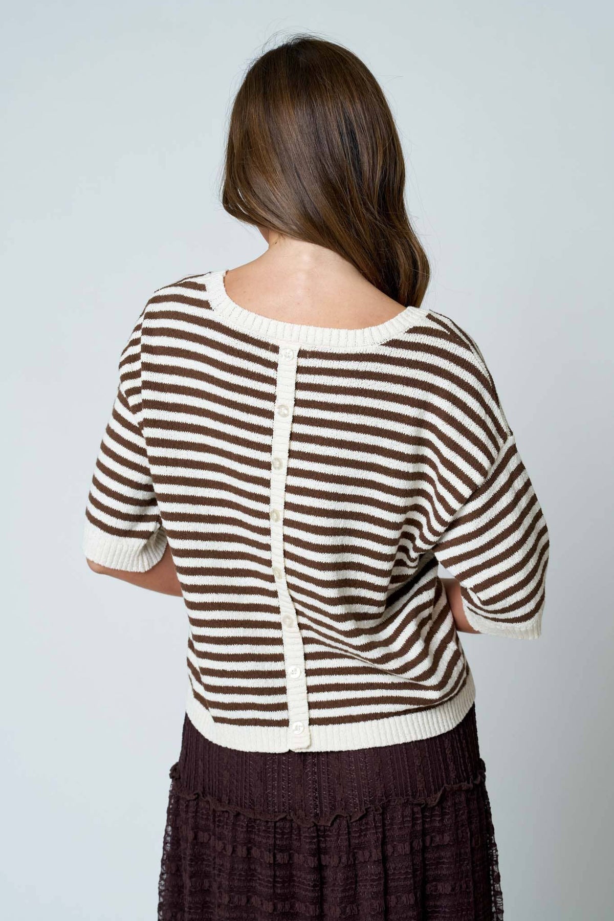 STRIPE SHORT SLEEVE SWEATER