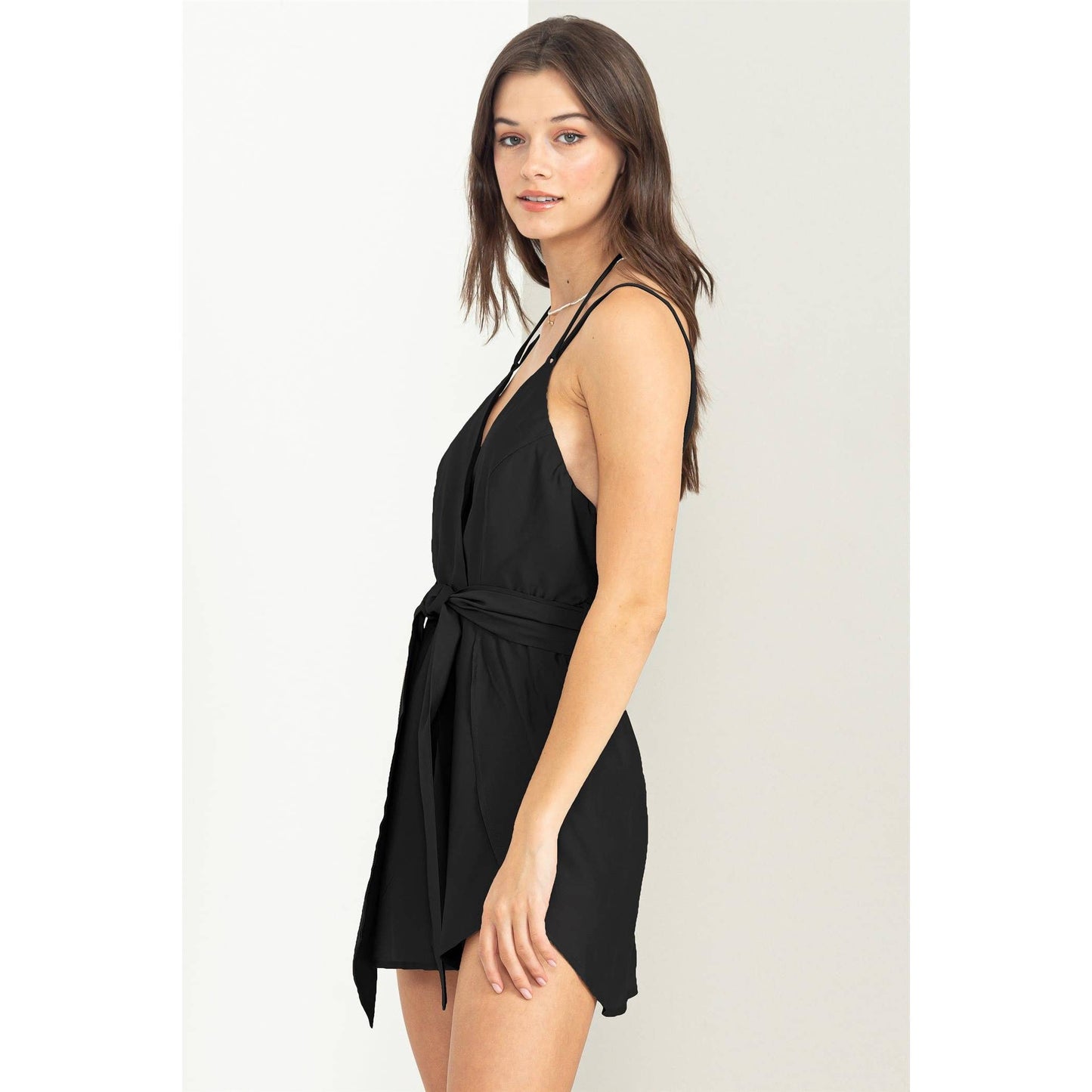 HF23F369-TIE-FRONT HALTER ROMPER