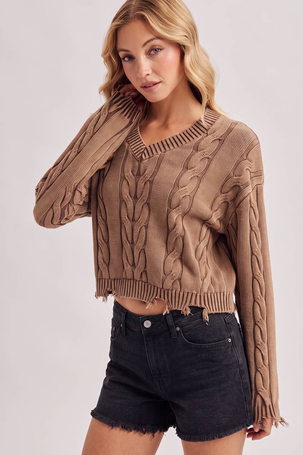 CROPPED CHUNKY SWEATER
