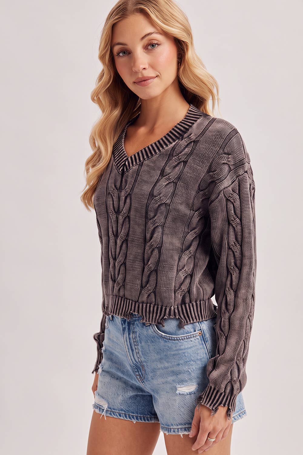 CROPPED CHUNKY SWEATER