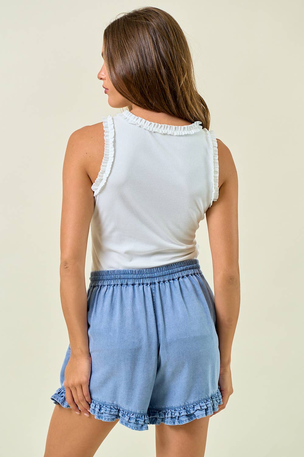 TENCEL RUFFLE SHORTS