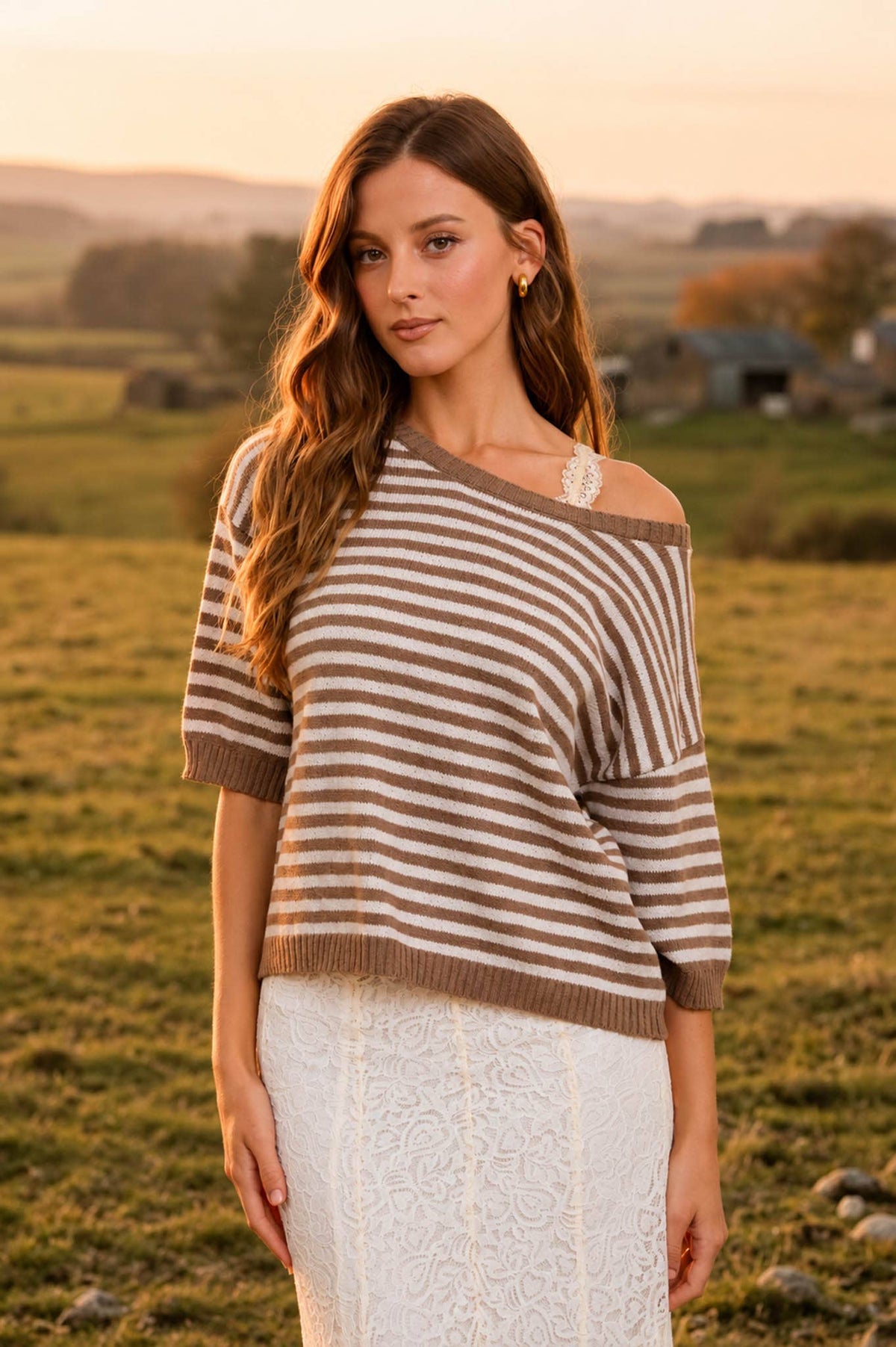 STRIPE SHORT SLEEVE SWEATER