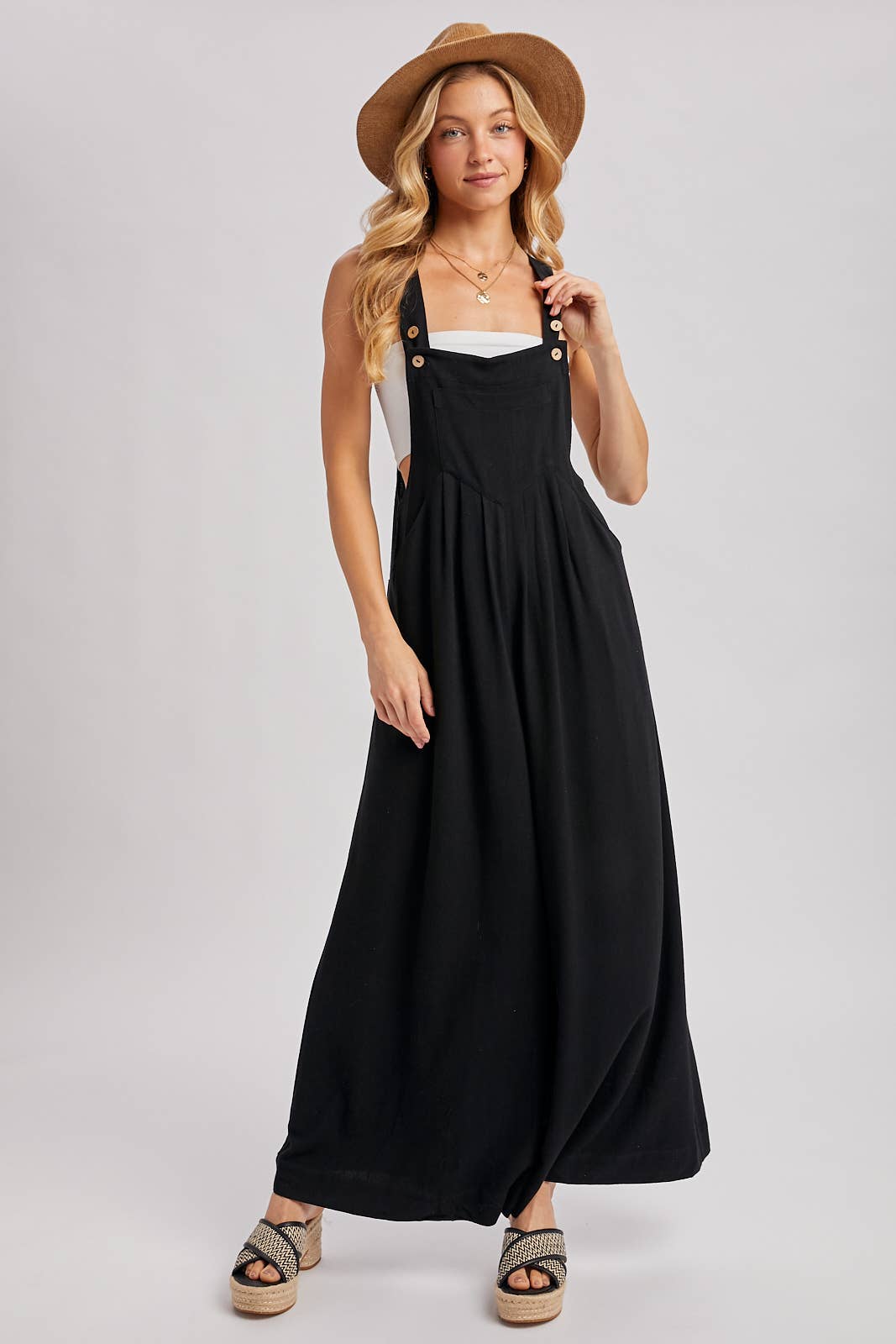 FLOWY OVERALL JUMPSUIT