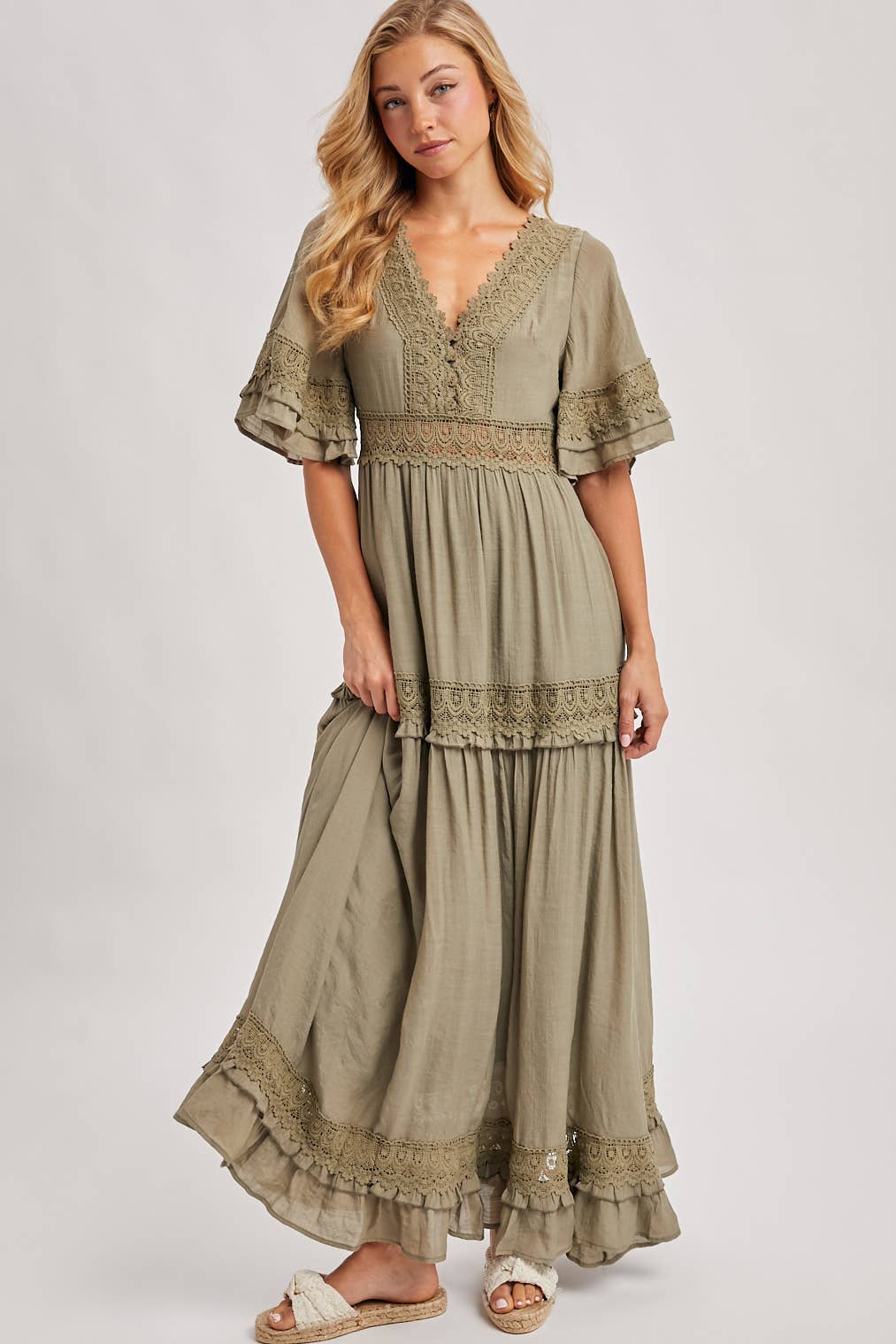 V-NECK LACE TRIM MAXI