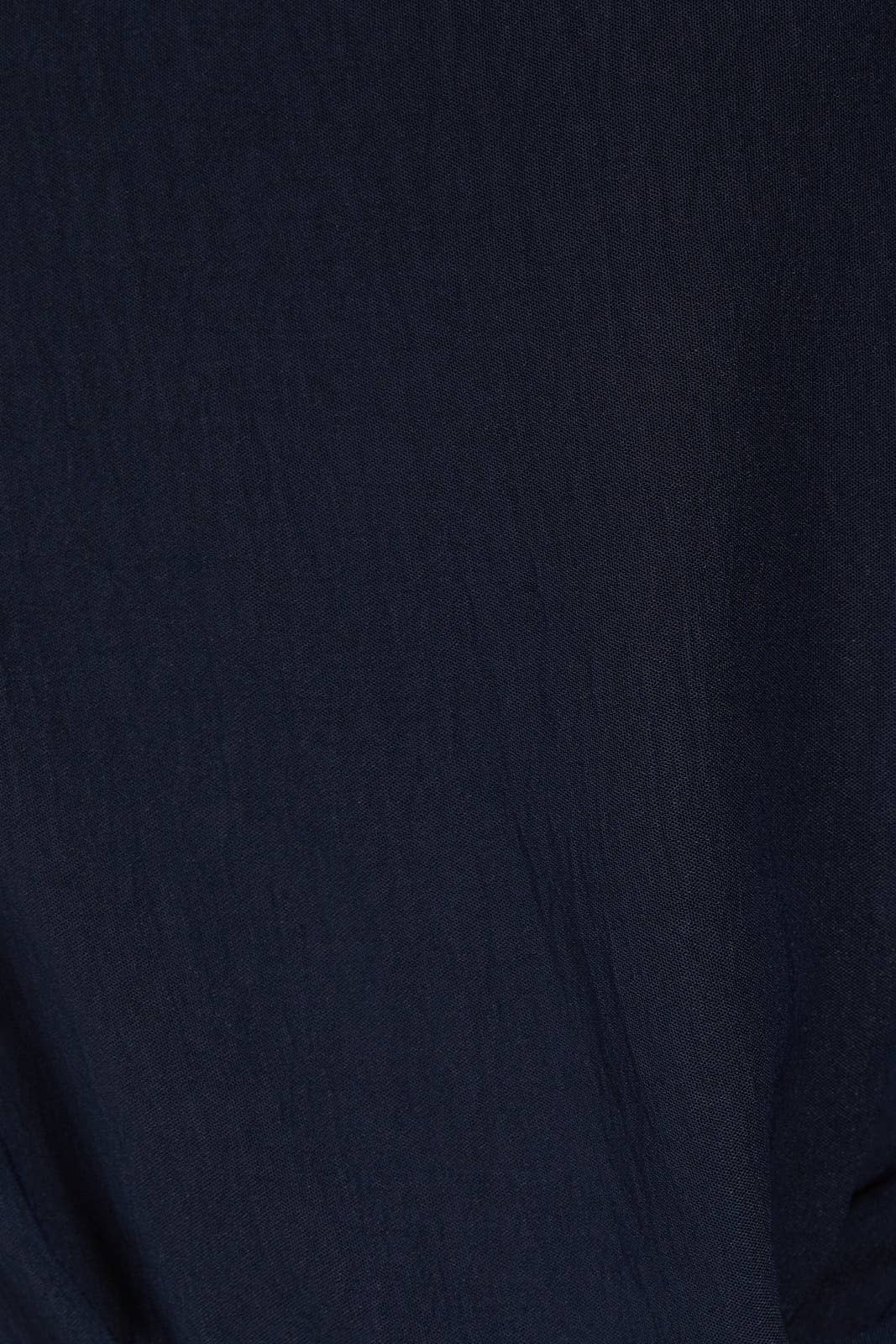 TWIST DETAIL TOP