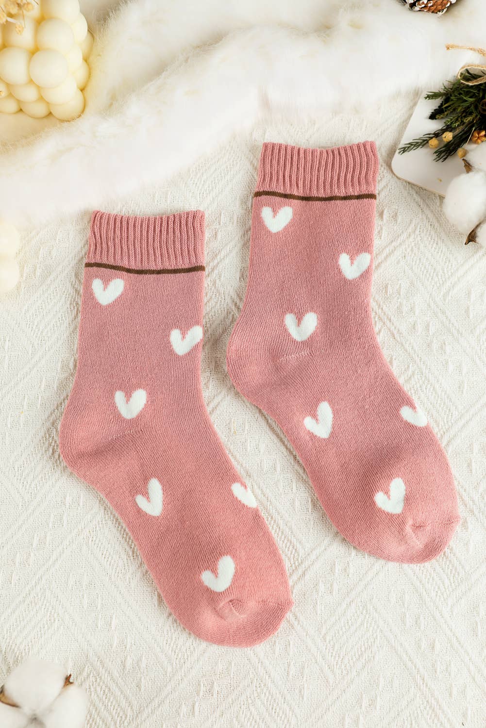 Ribbed Heart Crew Socks