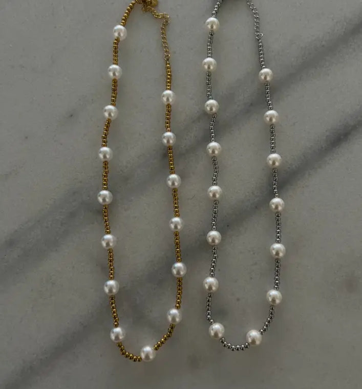 Pearl Beaded Necklace