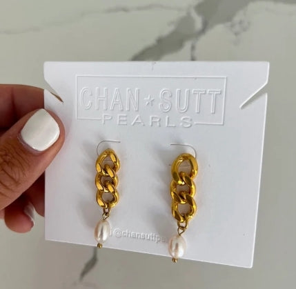Chain and Pearl Earrings
