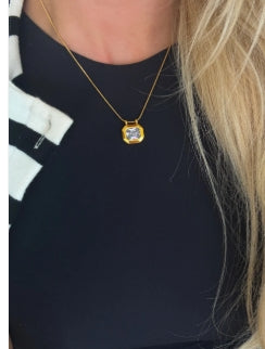 Daisy Necklace