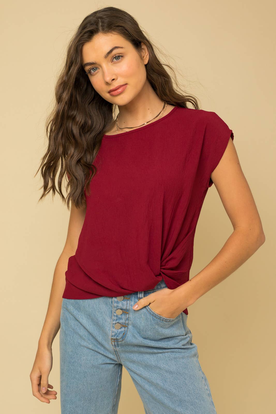 TWIST DETAIL TOP