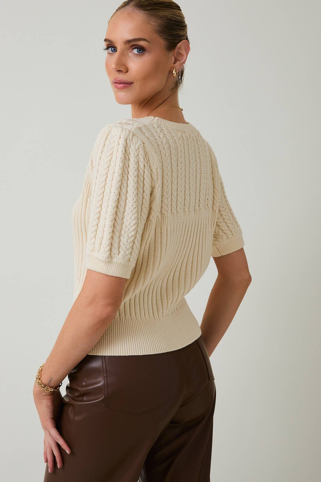 PUFF SLEEVE CABLE SWEATER