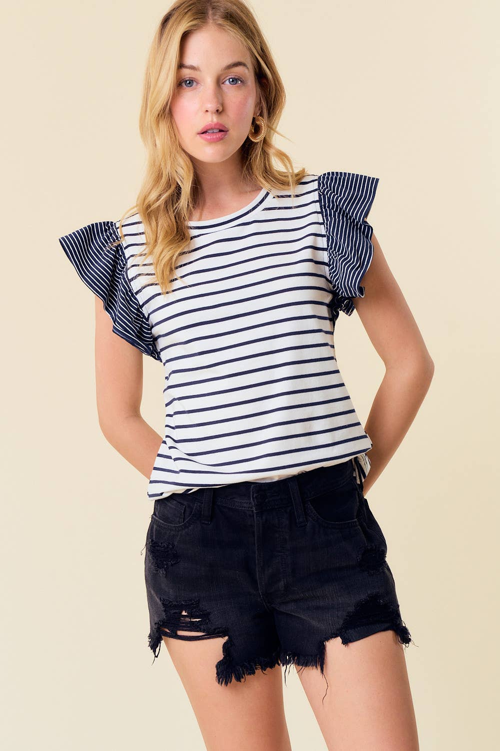 RUFFLE SLEEVE STRIPED TOP