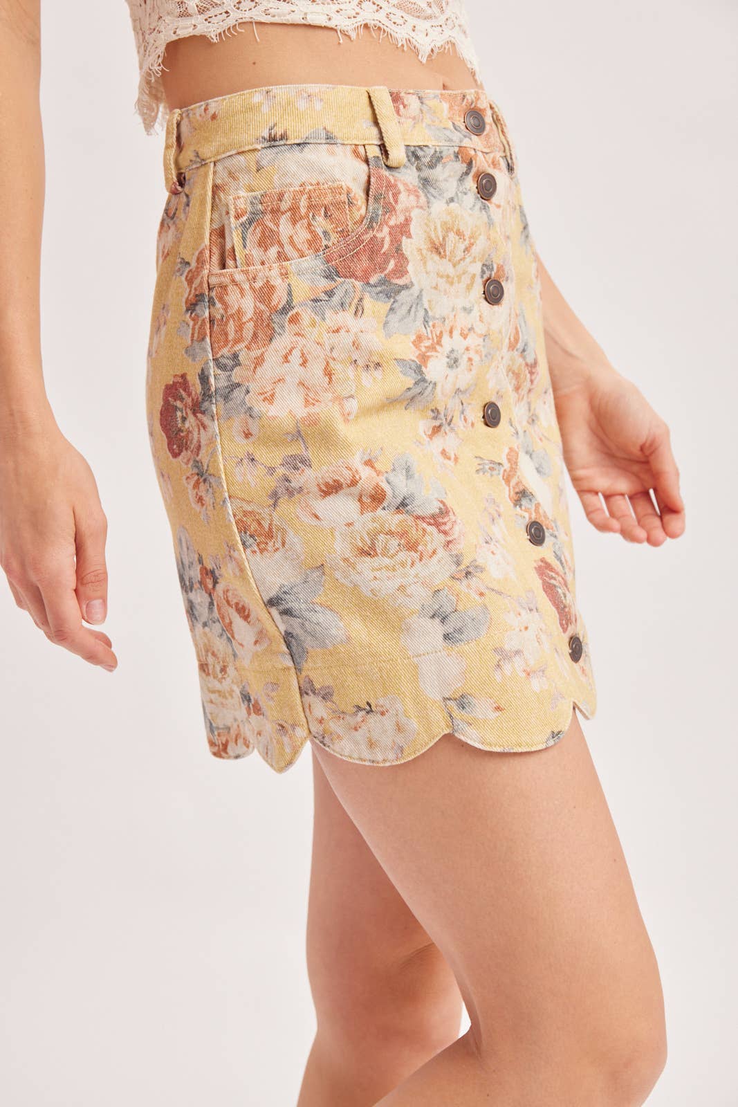 VINTAGE FLORAL SCALLOPED SKIRT