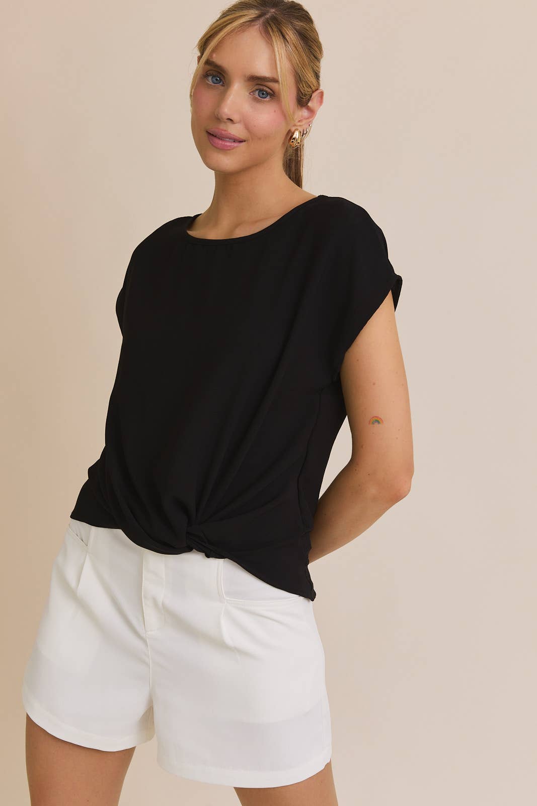 TWIST DETAIL TOP