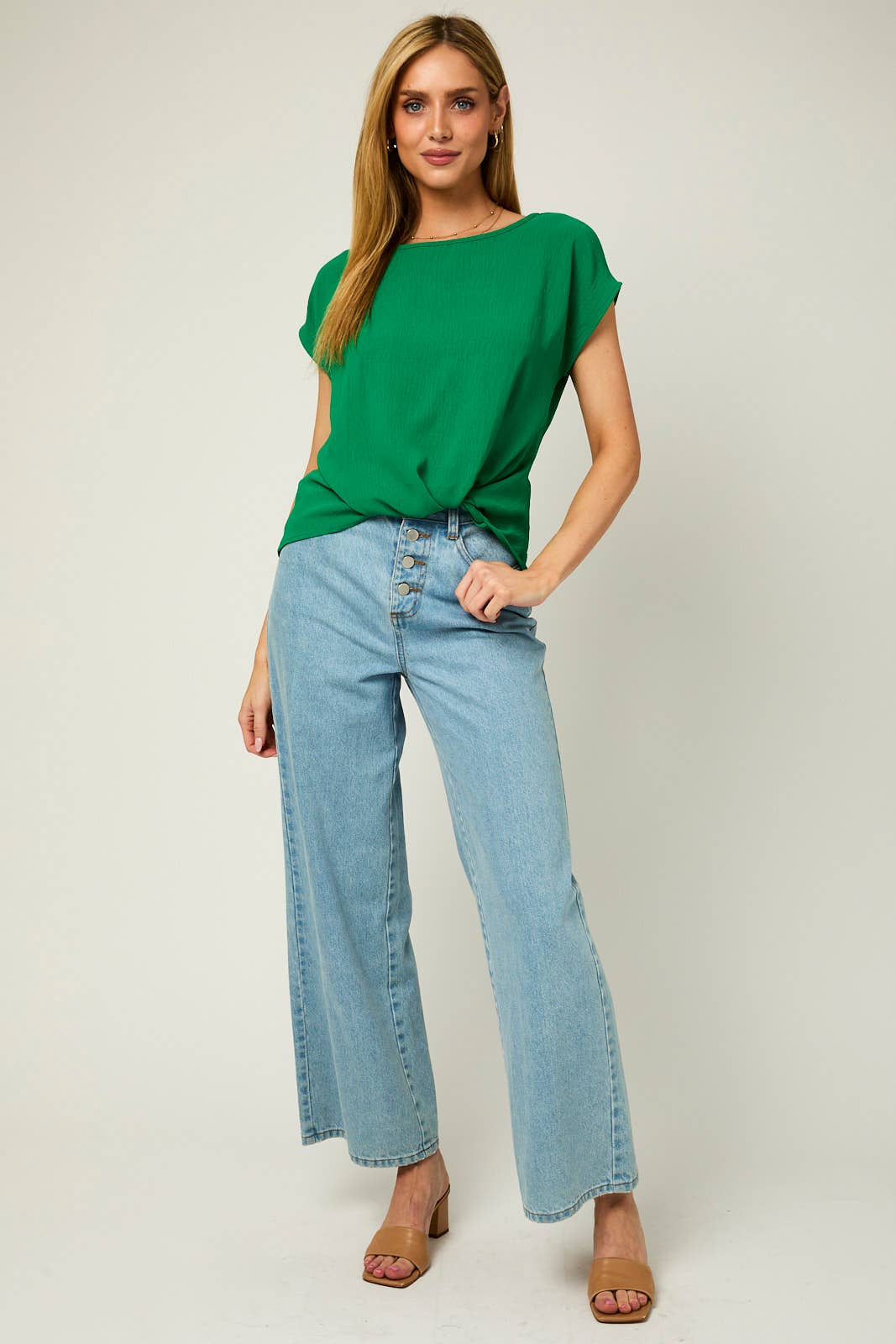 TWIST DETAIL TOP